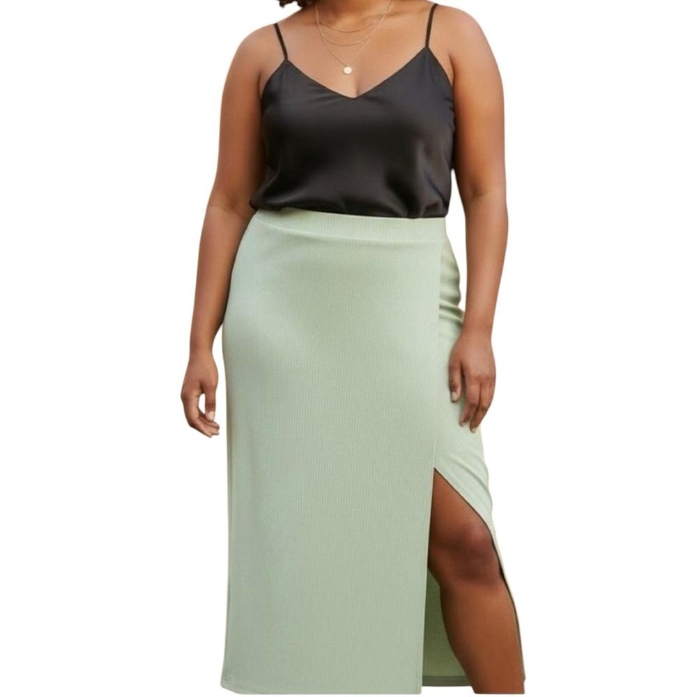 NWT Eloquii Green Ribbed Maxi Skirt Women's Plus Size 18/20 Everyday Chic